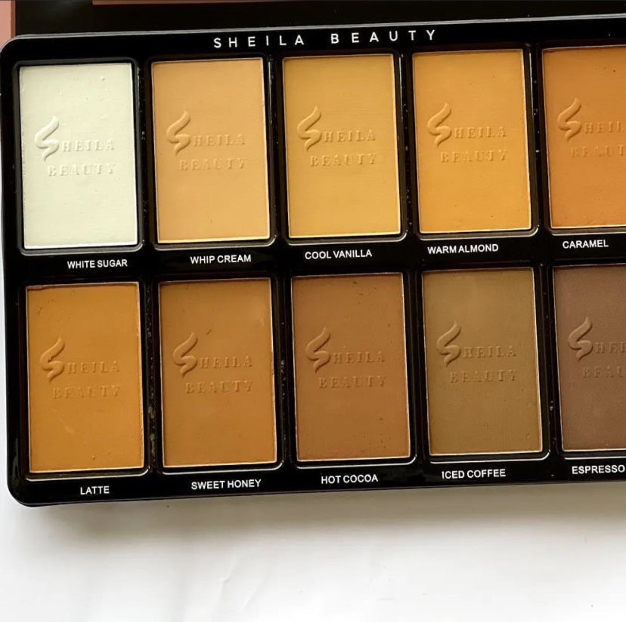SHEILA BEAUTY POWDER PALETTE