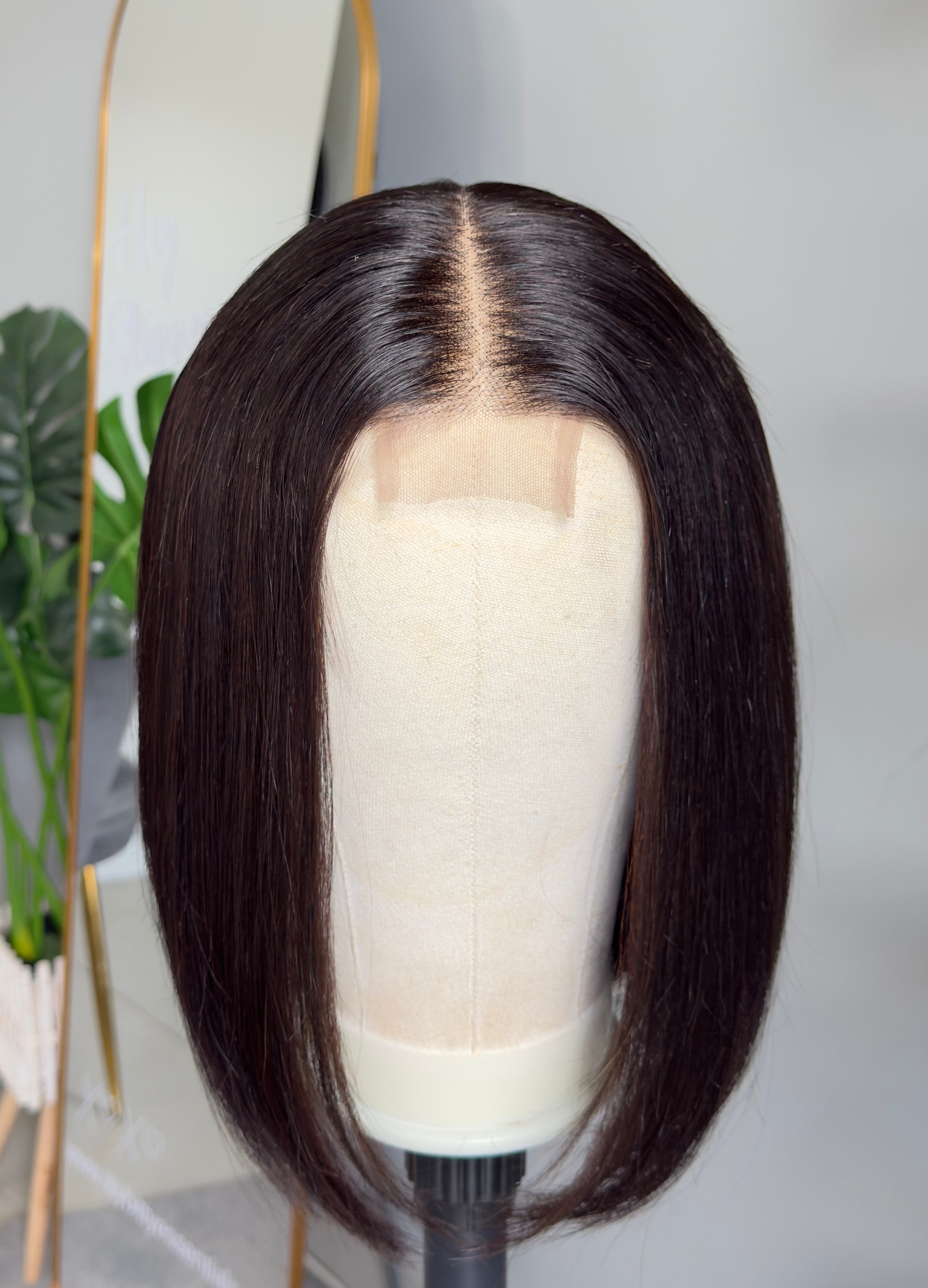 Kim-K ||12 Inch 2X6 Vietnamese Bob