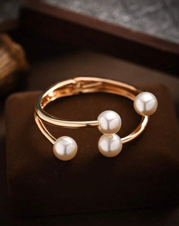Pearl Bracelet