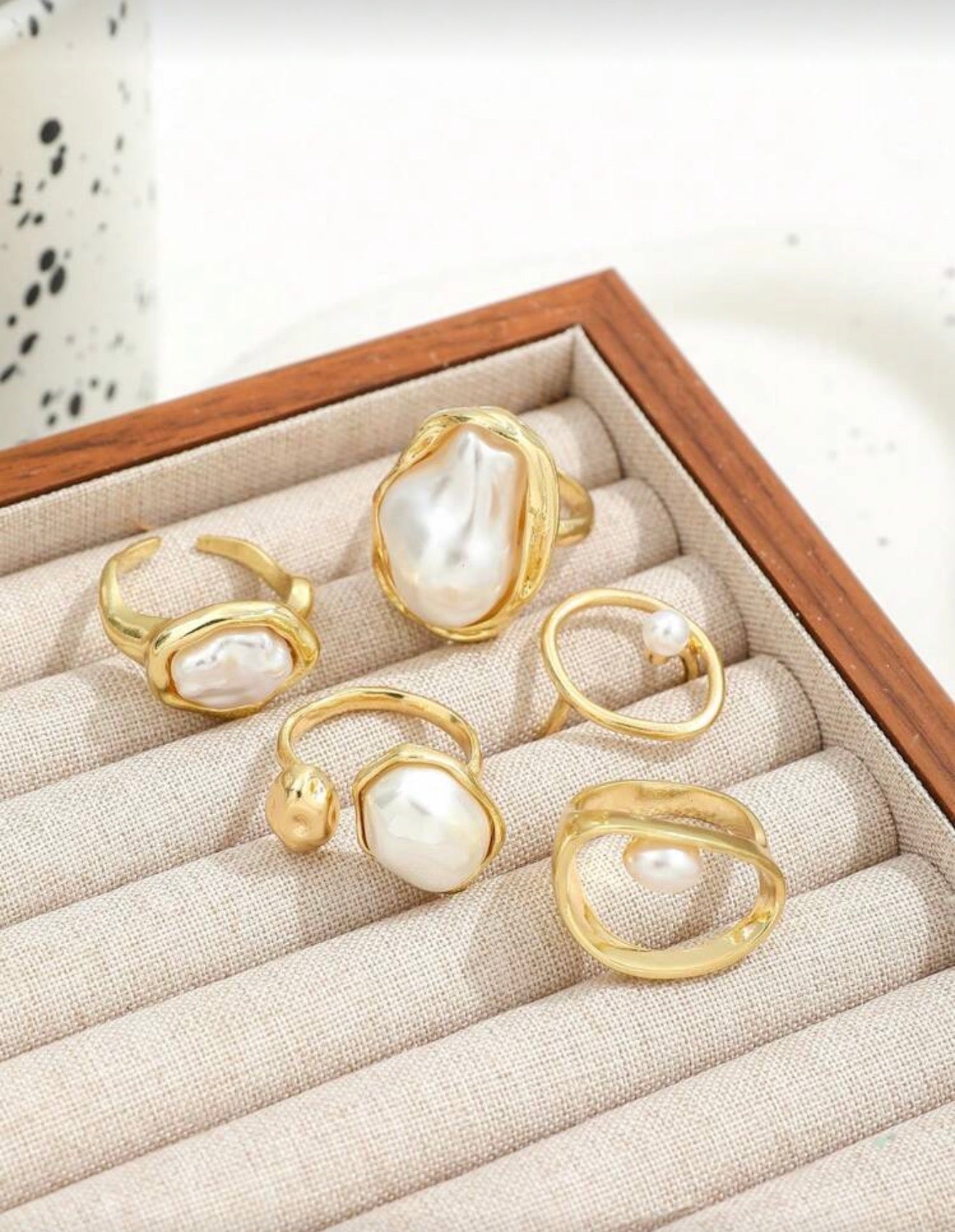 Chunky Pearl Rings || 5 Pieces