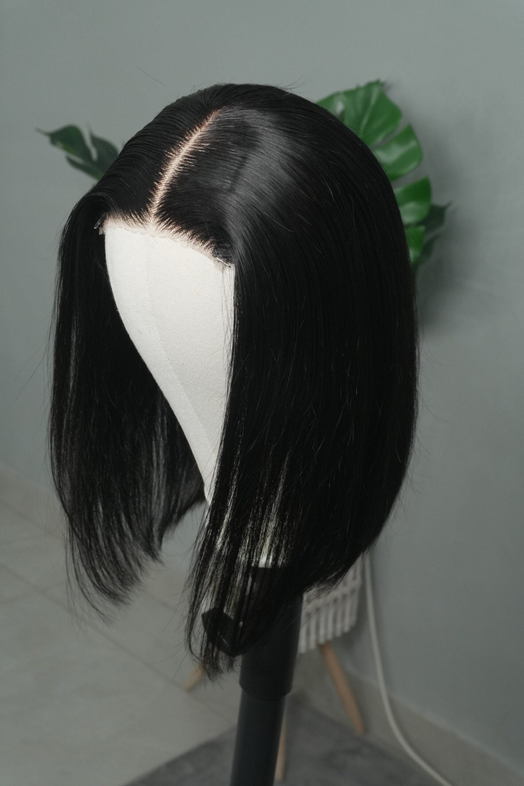 Stacy 12" Inch Bob