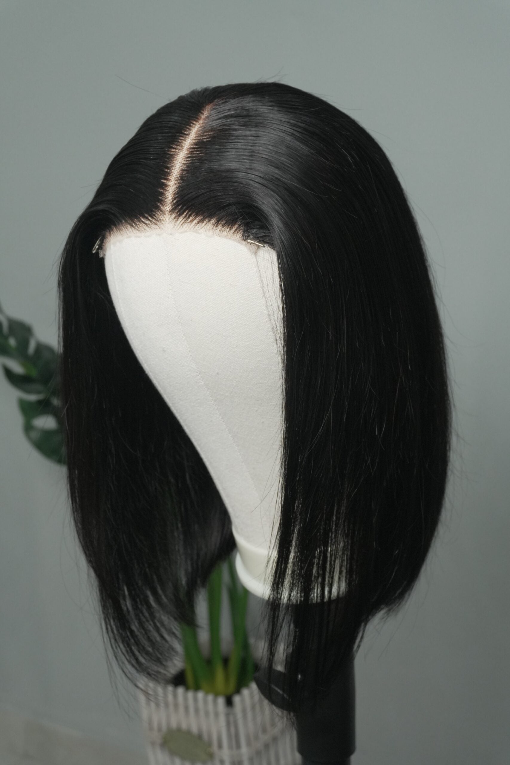 Stacy 12" Inch Bob